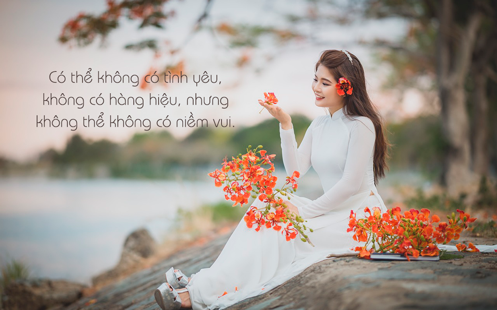 Có thể không có tình yêu, không có hàng hiệu, nhưng không thể không có niềm vui.